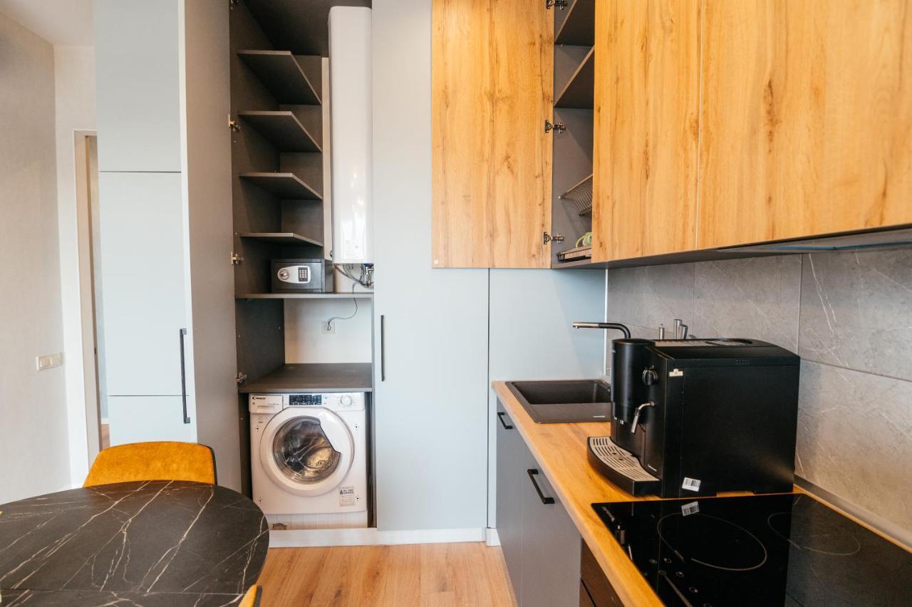 Pearl Premium Apartments 3 Киев Екстериор снимка
