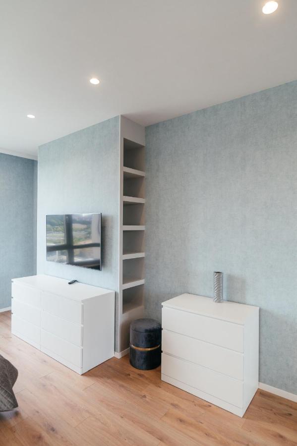 Pearl Premium Apartments 3 Киев Екстериор снимка
