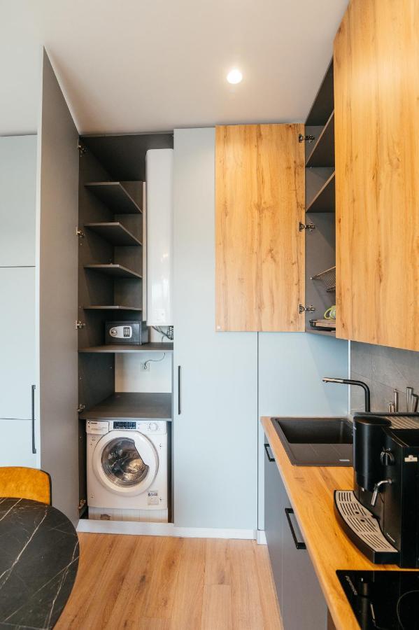 Pearl Premium Apartments 3 Киев Екстериор снимка