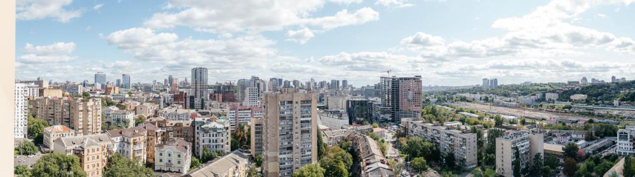 Pearl Premium Apartments 3 Киев Екстериор снимка
